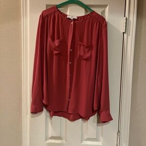 Long sleeve blouse with pockets